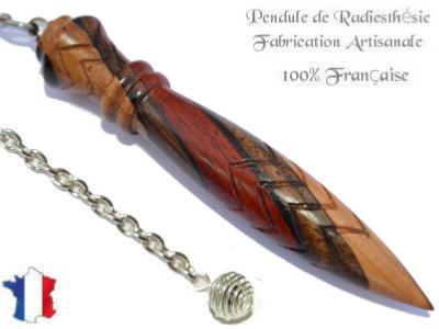 Pendule Egyptien Thot Plombé en Bois de Padouk de Noyer et de Merisier Gravé Modèle Unique N°THOPANOMEPL-4