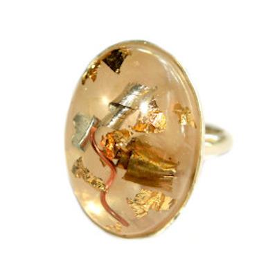 Bague Orgonite Cabochon Ovale 25x18 mm Quartz rose et Feuilles d'Or Support Argent 925 Pièce Unique N° BOA-QRZ