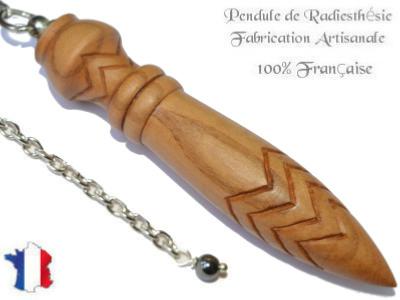 Pendule Egyptien Thot en Bois de Cerisier Gravé Pièce Unique N°THOCER-1