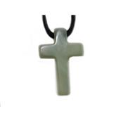 Pendentif Croix Latine en Jade de Chine 2.5x1.8 cm