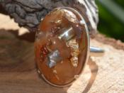Bague Orgonite Cabochon Ovale 25x18 mm Cornaline et Feuilles d'Or Support Argent 925 Pièce Unique N°BOA-CORN-5