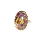 Bague Orgonite Cabochon Ovale 25x18 mm Améthyste et Feuilles d'Or Support Argent 925 Pièce Unique N° BOA-AMETH-02