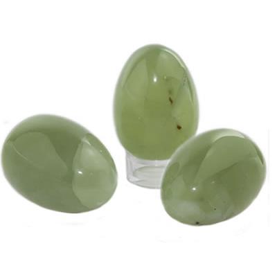 Jade de Chine Oeuf en Pierre 5 cm avec Socle
