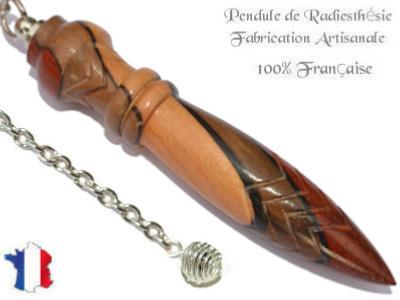 Pendule Egyptien Thot Plombé en Bois de Padouk de Noyer et de Merisier Gravé Modèle Unique N°THOPANOME-1