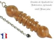 Pendule Egyptien Isis en Bois d'Olivier Pi�ce Unique N�ISOL-13