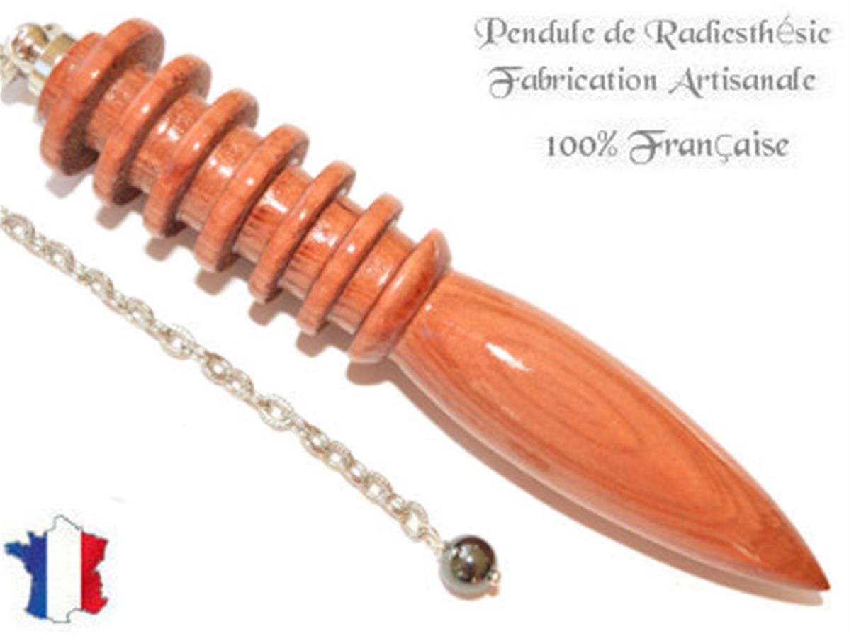 Pendule divinatoire en bois