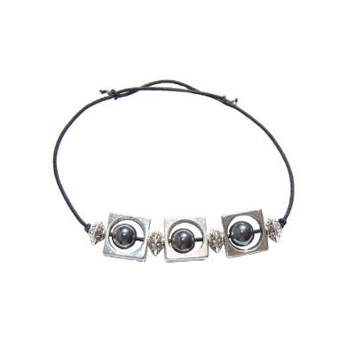 Bracelet Création en Pierres Boules d'Hématite (6 mm) Intercalaire Carré Montage Elastique